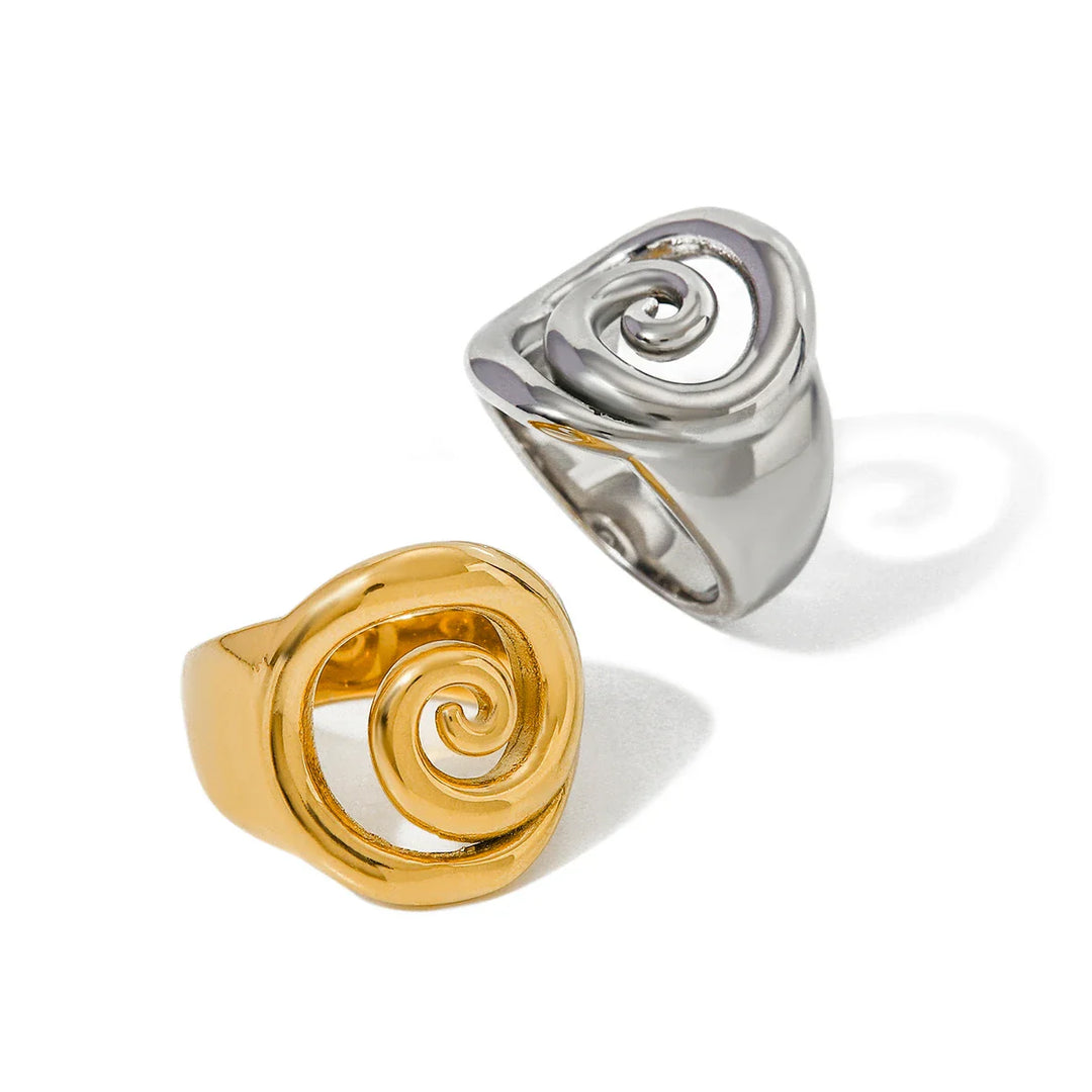 Skanto | 18k Spiral Statement Ring