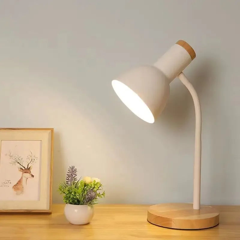 Skanto | Høst og vinter belysning | Nordisk kreativt trekunst jern LED skrivebordslampe - Moxie