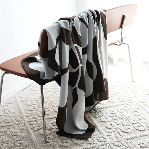 Skanto | NordLuxe | Jacquard Kasteppe | Imiteringscashmere | Myk & Varm | Sofa teppe & Sengoverheng i skandinavisk stil
