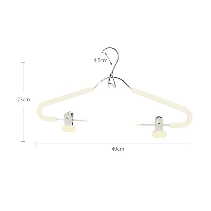 Skanto | Plassbesparende Design Stable Kleshengerset