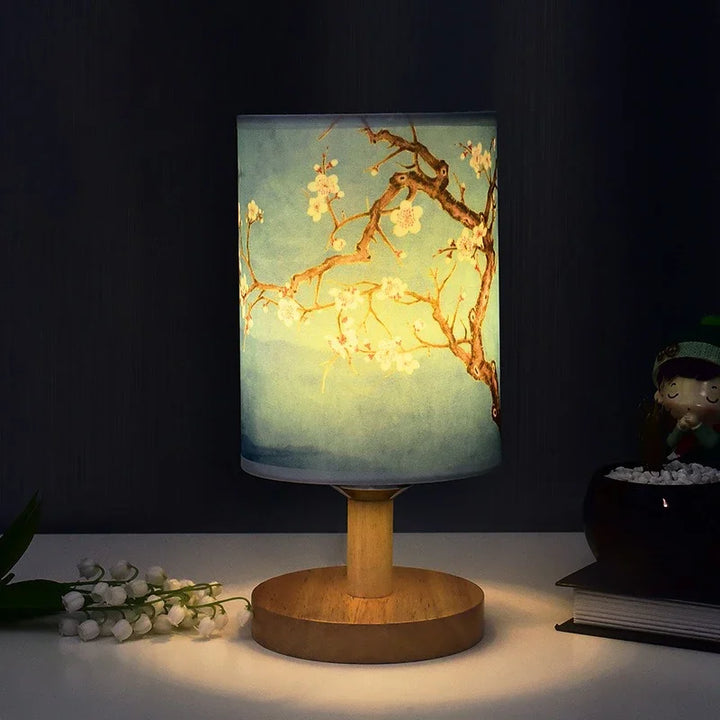 Skanto | LiánHua LED Bordlampe Plomblomst | Dimbar | Stoffske i kinesisk stil | Varm hvit lys | EU-plugg