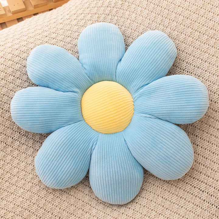 Daisy Plush Cushion | Skanto