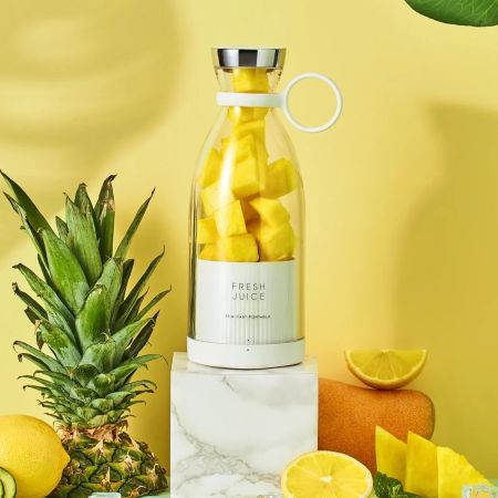Skanto | Bærbar Elektrisk Trådløs Juicer Blender – 350ML Reisevennlig Smoothie Maker