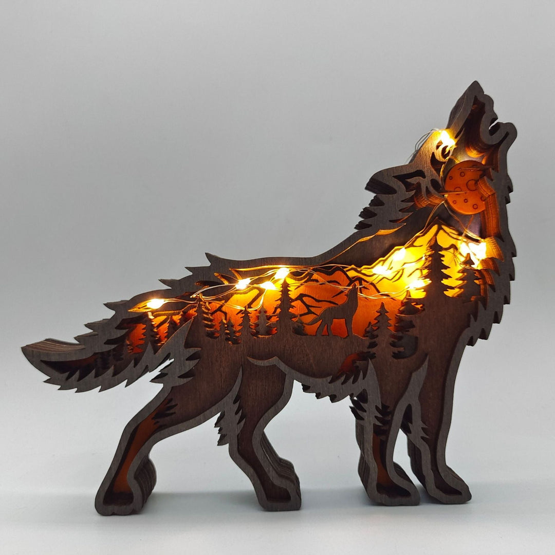 Skanto | Nightglow Tremmeslipt Treverk Wolf Dekor