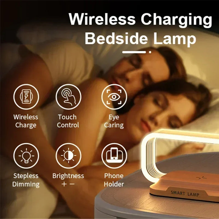 Skanto | LumiCharge Touch | LED Bordlampe med Trådløs Lader | Dimmbar & Berøringskontroll | Qi Rask Lading Funksjon | Wood Look