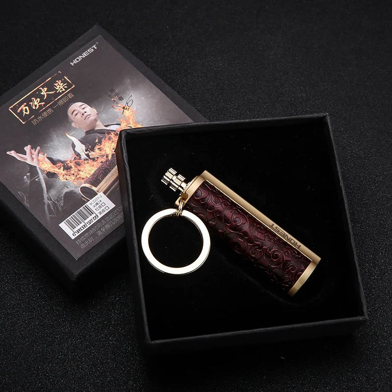 Lærri nøkkelring Metall Tenner Inferno Lighter | Skanto