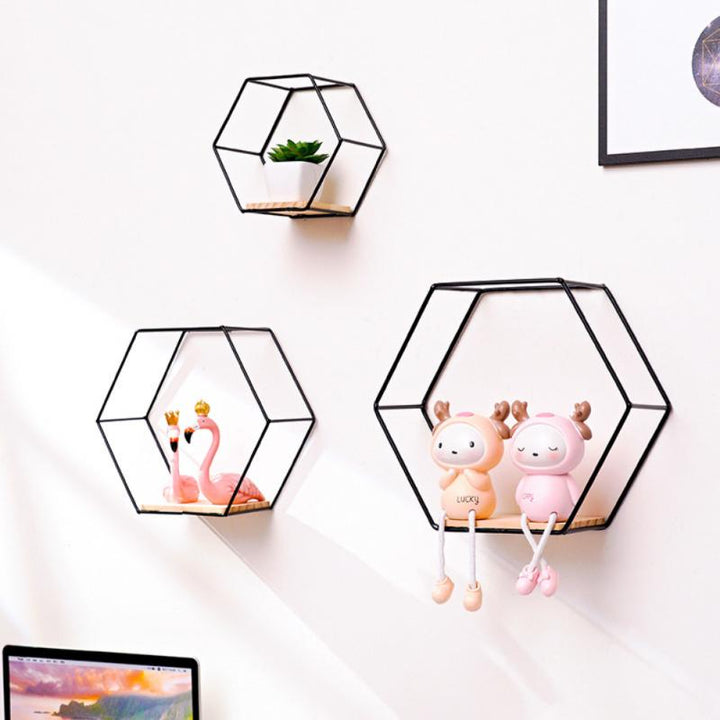 HexaShelf - Stilfull Hexagonal Veggdekorasjon for Dine Gjenstander Skanto