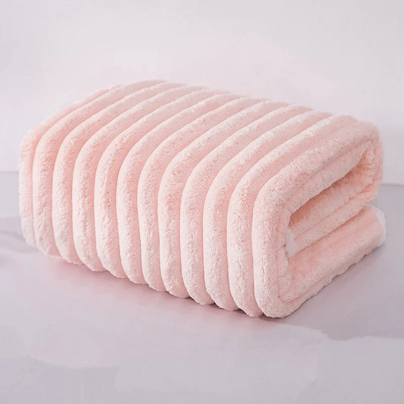 Skanto | Rask absorbering korall plysj håndkle
