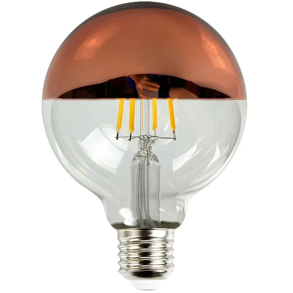 Vintage LED Lyspære – Retro Bordlampe med Trebase | Skanto