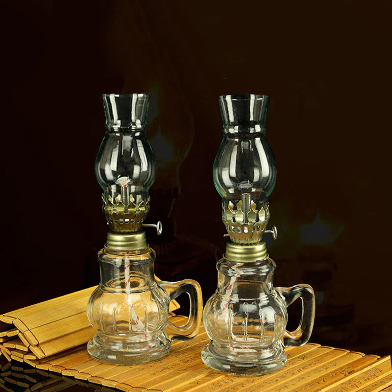 Vintage Kerosene Oil Lamp | Skanto