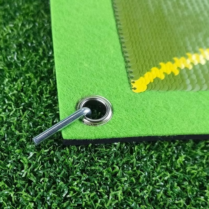 Golf-Trainingsmatte zur Schwungbahn- und Trefferkennung