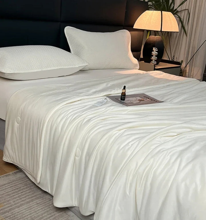 Air Condition Sommer Komforter — Ren Farge Is Silke Kjøleteppe, Lett & Glatt Twin/King Størrelse Quilt | Skanto
