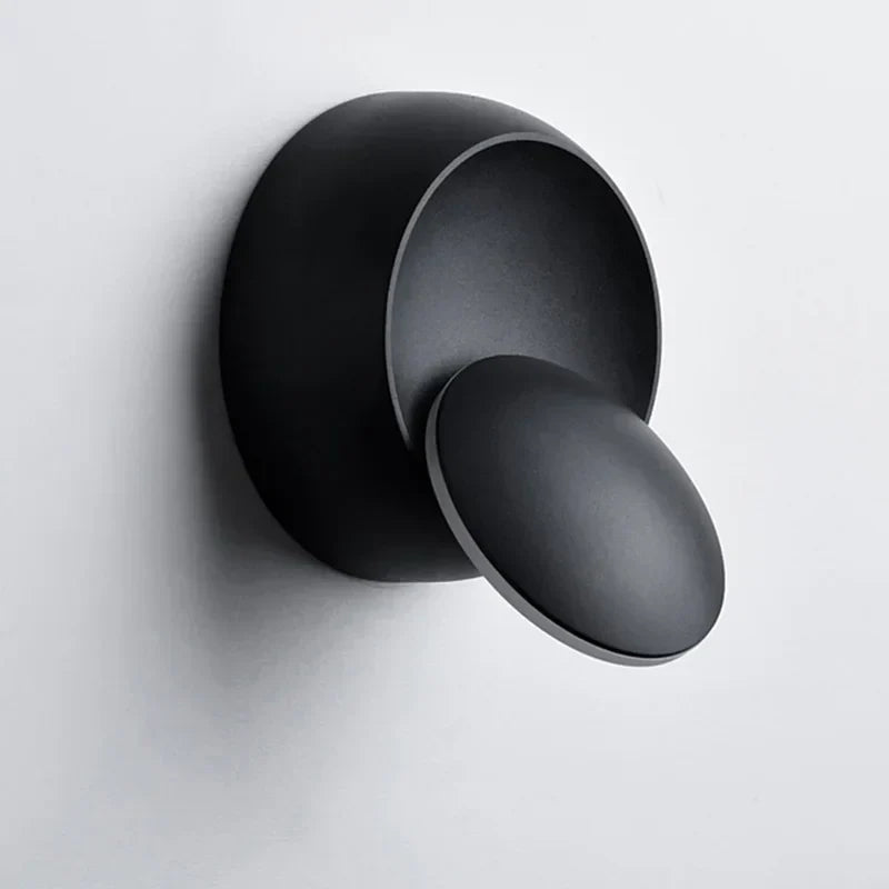 Skanto | Minimalist Orb Design Vegglampe