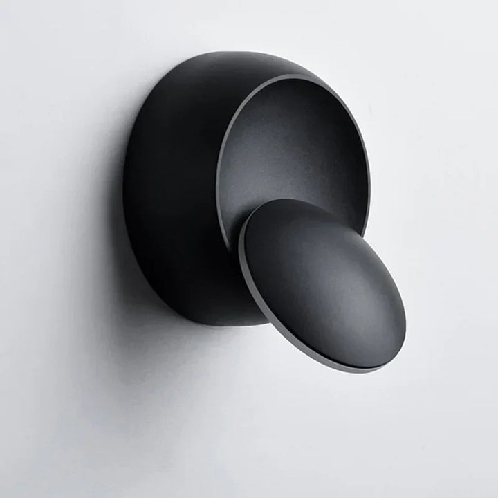 Skanto | Minimalist Orb Design Vegglampe
