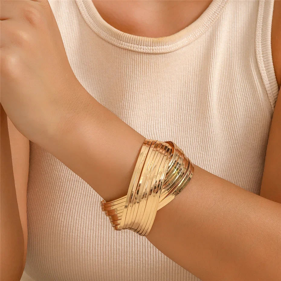 Skanto | Spiral Cross Wrap Bangle Armbånd