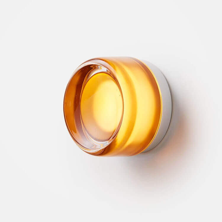 Skanto | Futuristisk og unik solid Plexiglass vegglampe