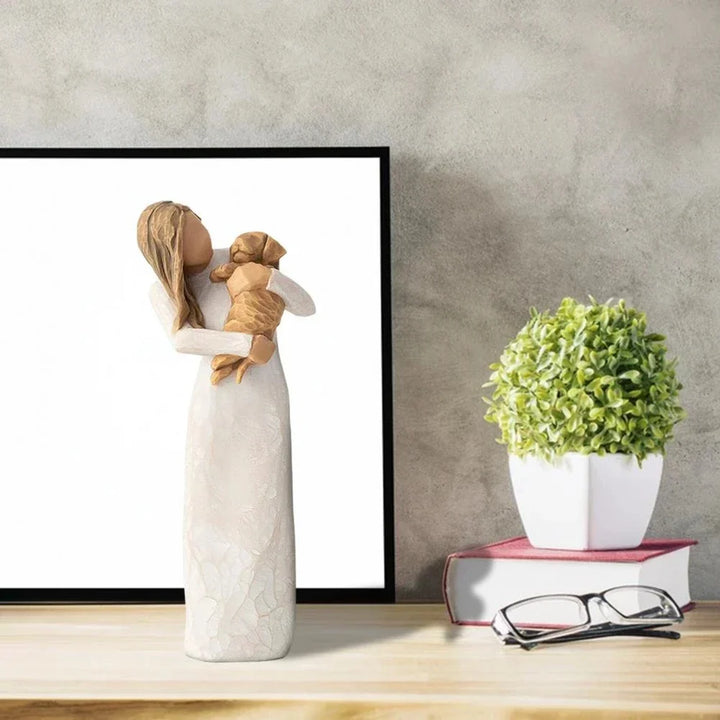 Skanto | Statuett laget av harpiks, mennesker, familiefigurer, skulptur, figurer for hjemmedekor, borddekorasjon, stue, engel, omfavnelse, hund, far, barn