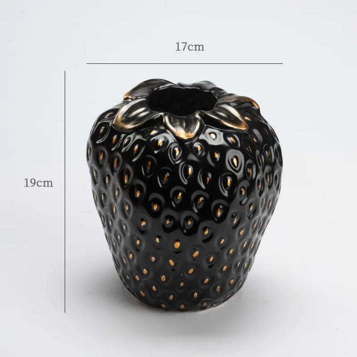 Stygg Jordbær Vase | Skanto