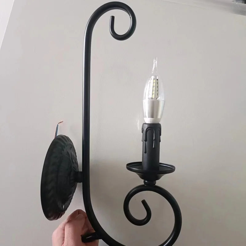 VintageGlow Vegglampe – Stilig Industriell Belysning Skanto