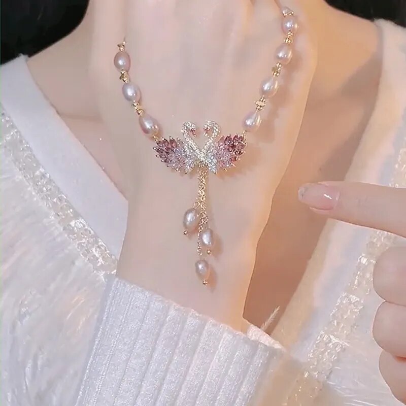 Skanto | Swan Love Charming Pendant Necklace