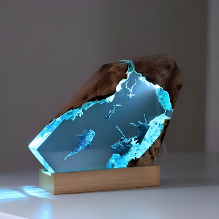Deep Ocean Harpiks Dekorativ Nattlampe | Skanto