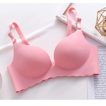 Skanto | GlowBra — Usynlig komfort som får silhuetten din til å skinne