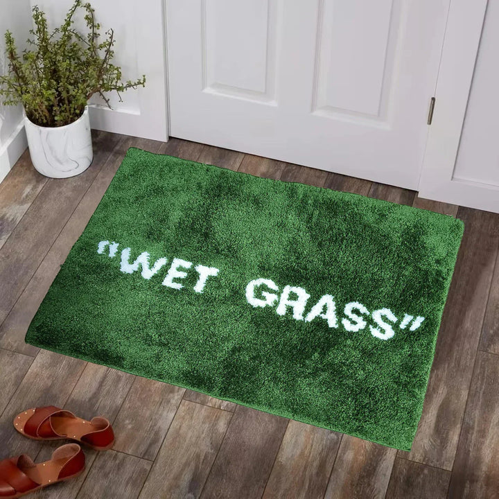 FreshLawn Comfort Mat – Trendy "Fuktig Gress" Dørmatte i Grønn med Myk Pluss | Skanto