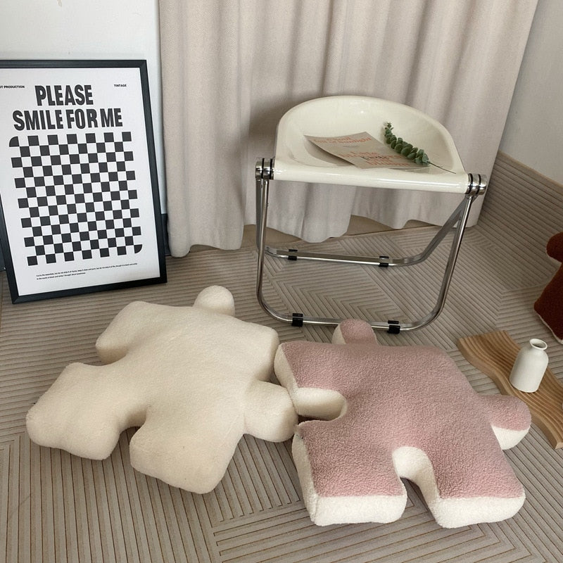 Puzzle Cushion | Skanto