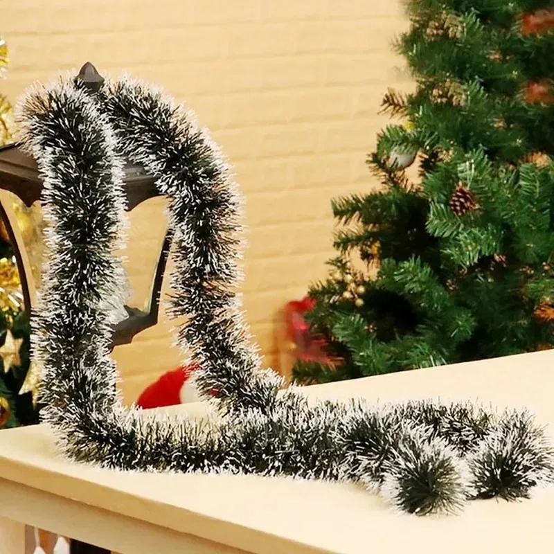 Juledekorasjon Garlands – Kunstig Gran Garland for Innendørs og Utendørs Dekorasjon | Skanto