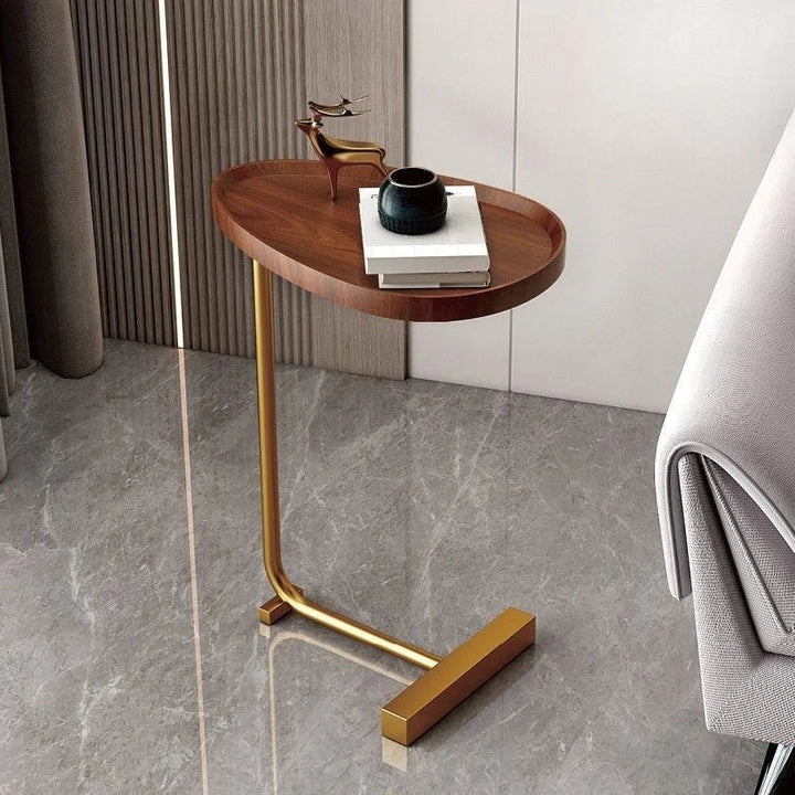 Skanto | C-formet mobil sidebord ideelt for sofa eller seng