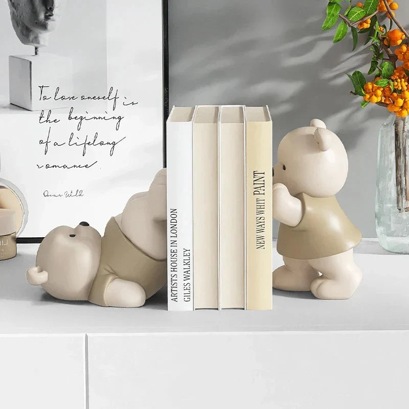 Milo Bear Bokstøtte Dekorativ Figurine i Kremfarge | Skanto