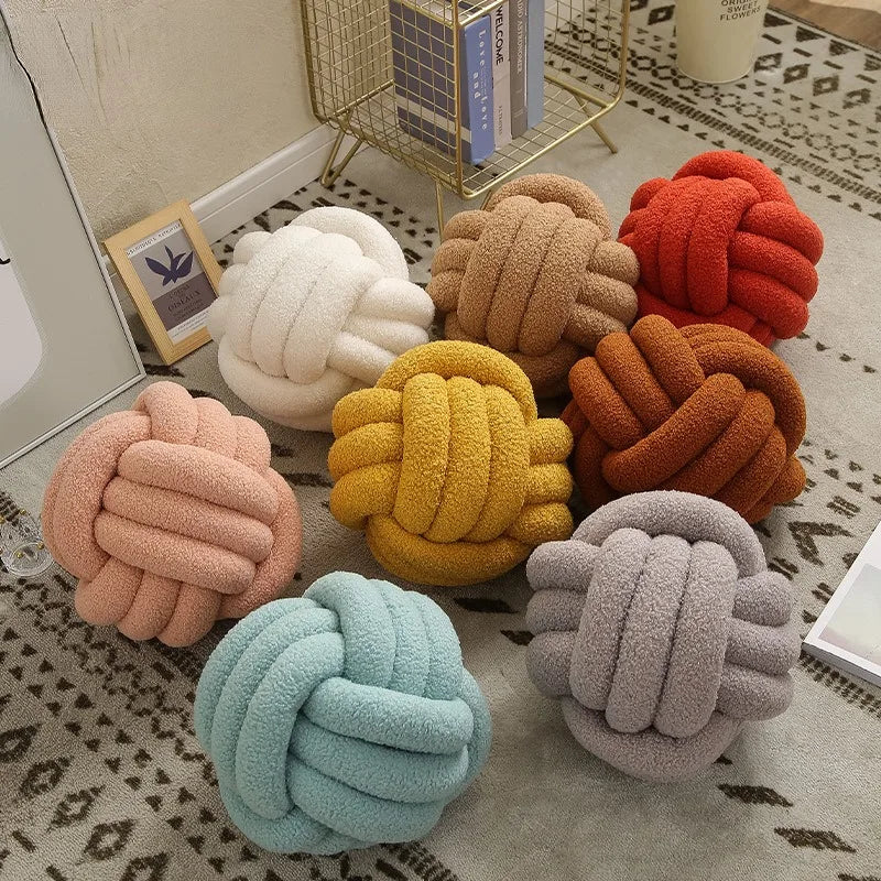 Boucle Taupe Knut Ballpute | Skanto