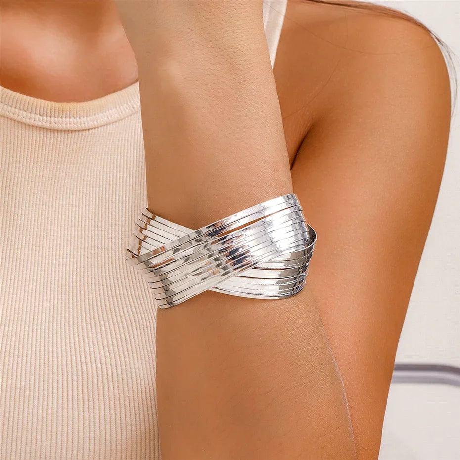 Skanto | Spiral Cross Wrap Bangle Armbånd