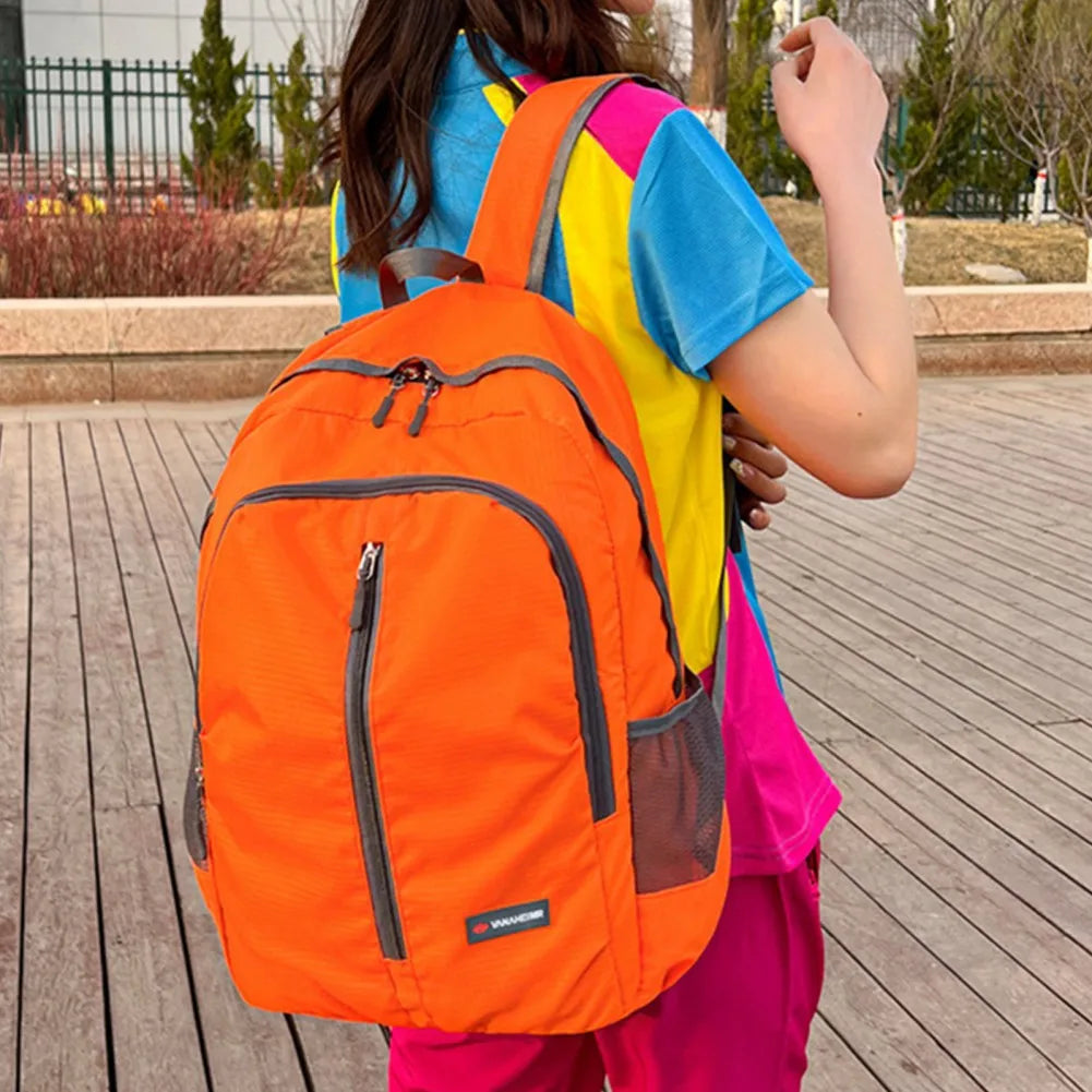 Skanto | Trekparo Sammenleggbar Rygsekk | 30L Ultralett & Vanntett | For Fotturer, Camping & Reiser | Unisex Dagsekk