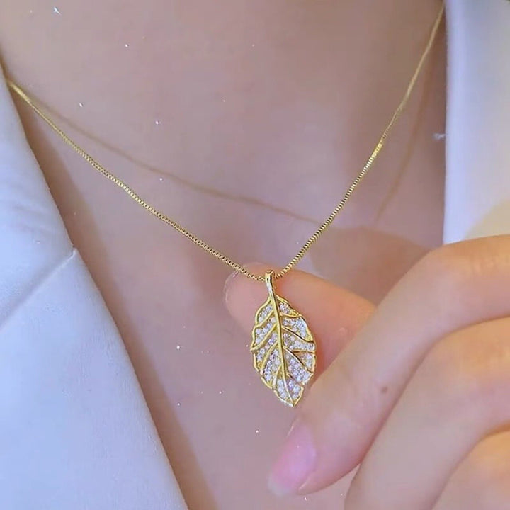 Skanto | Nature Sparkle Treblad Anheng Halskjede