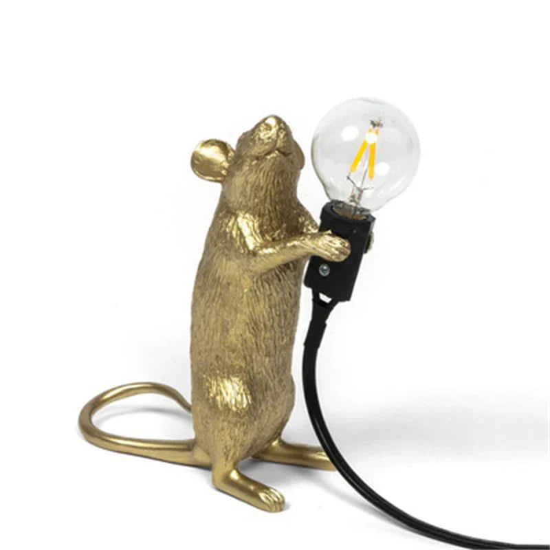 Skanto | Moderne LED Dyre Bordlamper: Har resin, Katt, og Ekorn Nattlys