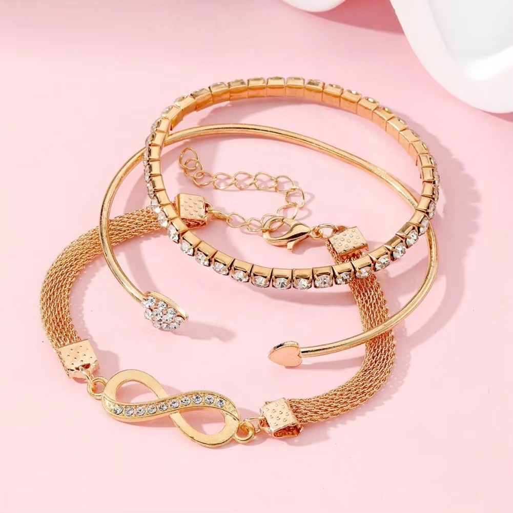 Skanto | Elegant Rhinestone Heart & Infinite Bracelet Set for Women - 3 Pieces