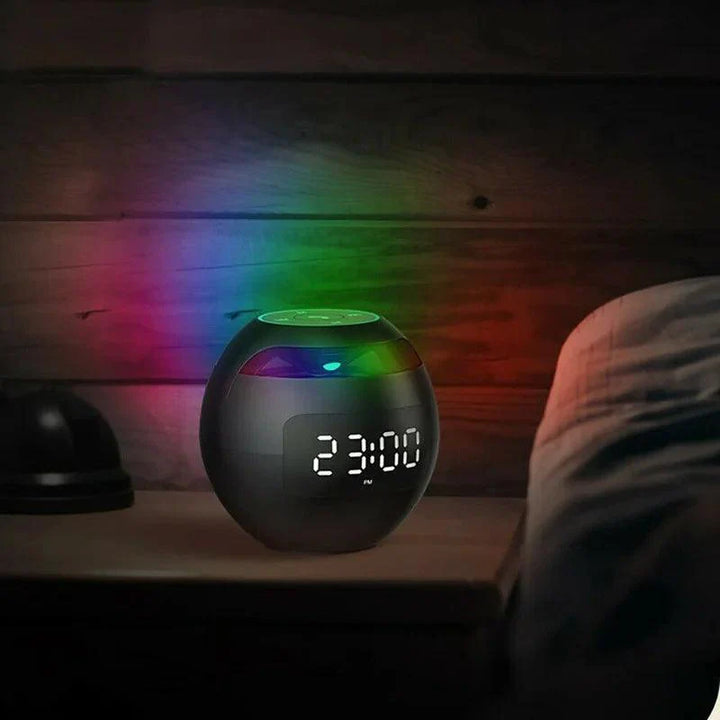 Skanto | Ball Høyttaler Vekkerklokke | Bluetooth 5.0 | LED Nattlys | 2200 mAh Batteri