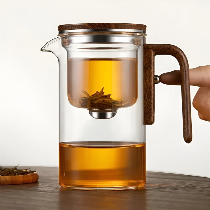 Glasstekanne med trehåndtak – filter med ett klikk | Ideell for løs te og Pu-erh-te