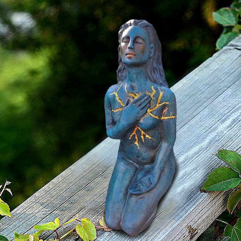 Skanto | Healing Goddess Skulptur: Harpik abstrakt