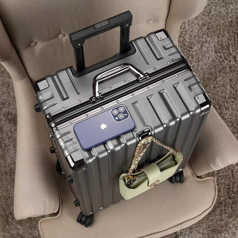 Skanto | Hardshell koffert med aluminiumsramme – Vilnius