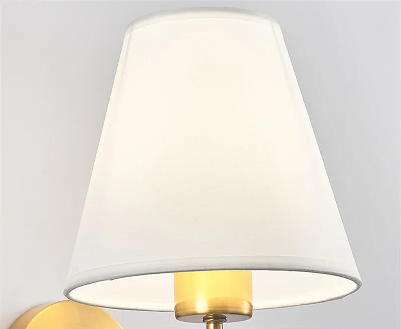 Skanto | RusticGlow - Vegglampe av Stoff i Amerikansk Stil
