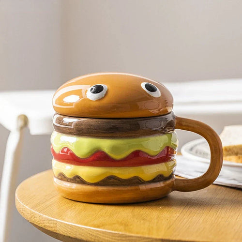 Deilig hamburgerformet keramisk krus