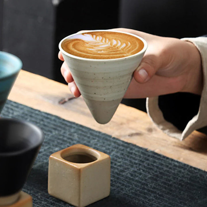 Skanto | Japansk kaffekopp med fat, 1 stk, retro keramisk tekopp, krus, latte, espresso, pull0, blomster cappuccino, ny keramikkopp, 100 ml/3,5 oz