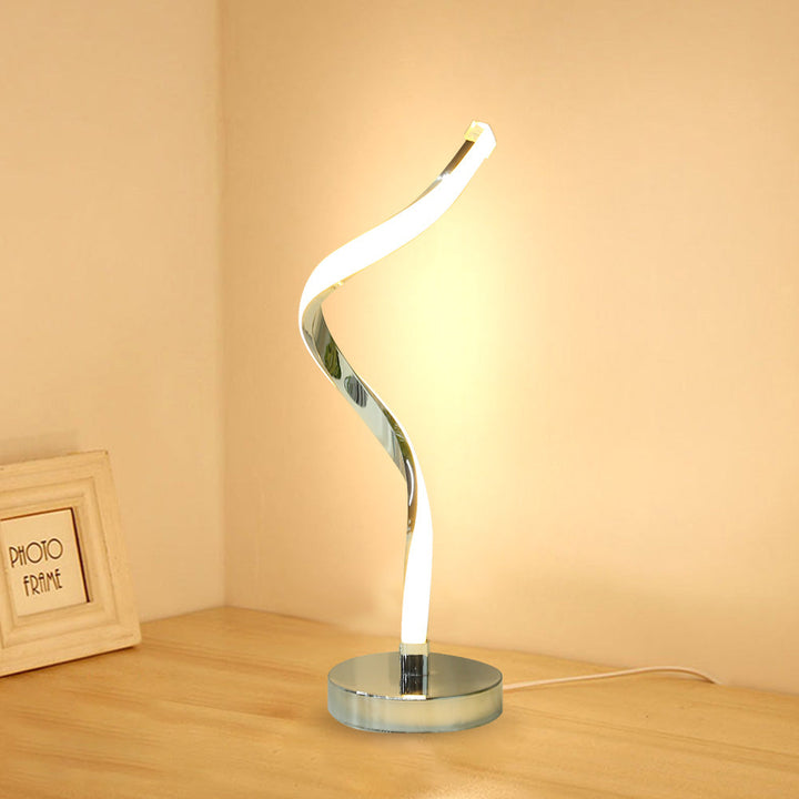 Skanto | SpiralGlow – LED Skrivebordslampe med Spiral Design for Soverom