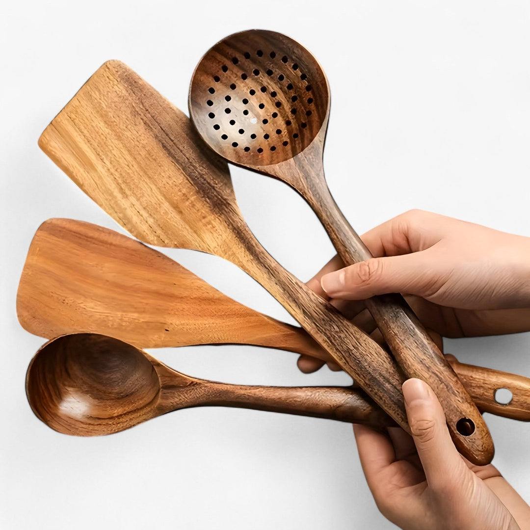 Skanto | 11 deler kjøkkenutensil sett av tre
