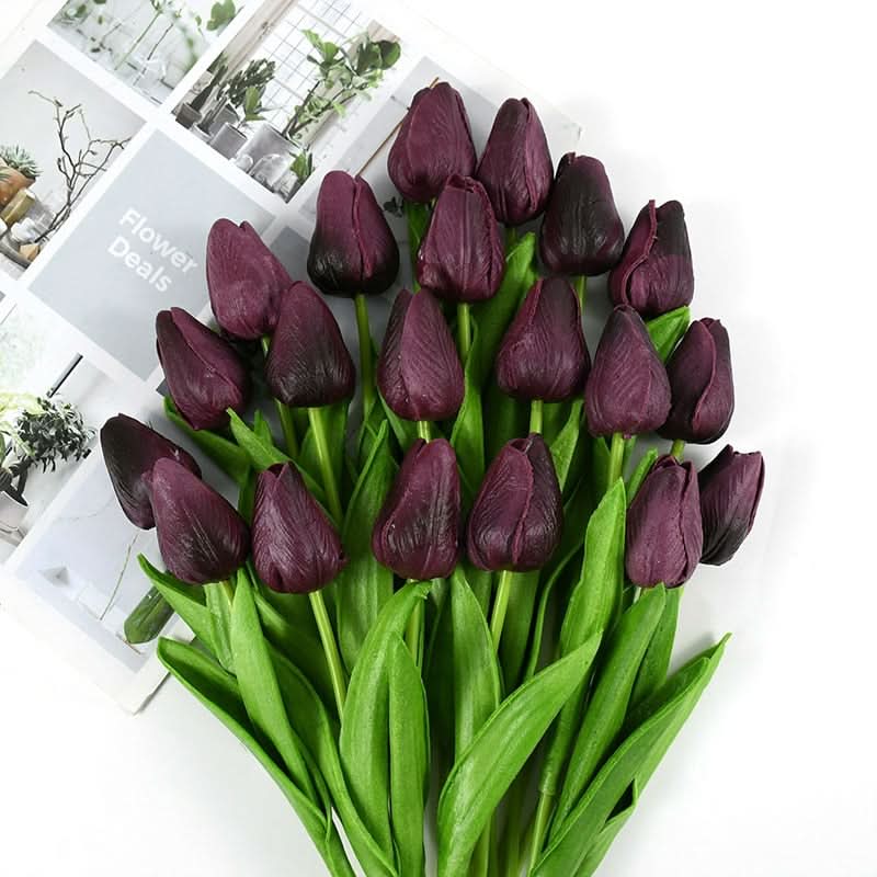 Künstlicher Tulpenstrauß mit realistisk wirkenden Blüten