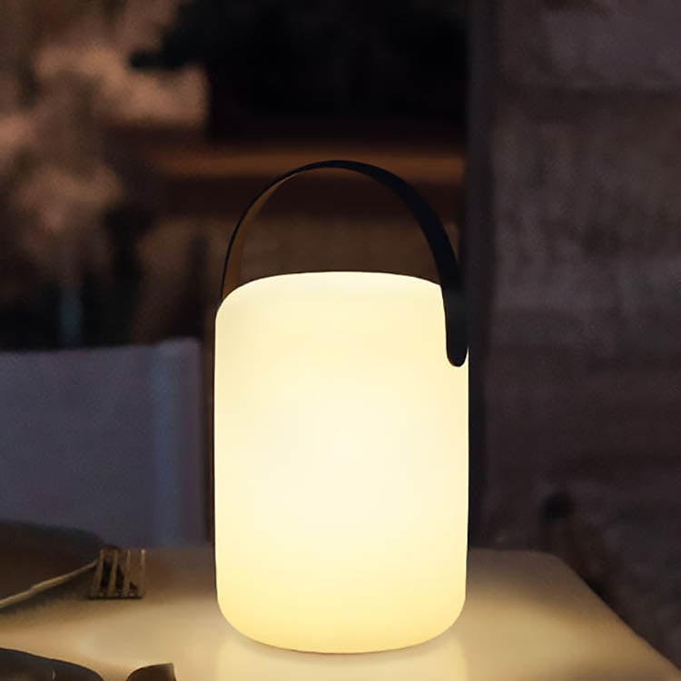 Skanto | Moderne Enkelhet Plast Rund Fyrkantet Hånd LED Bordlampe for Utendørs Patio