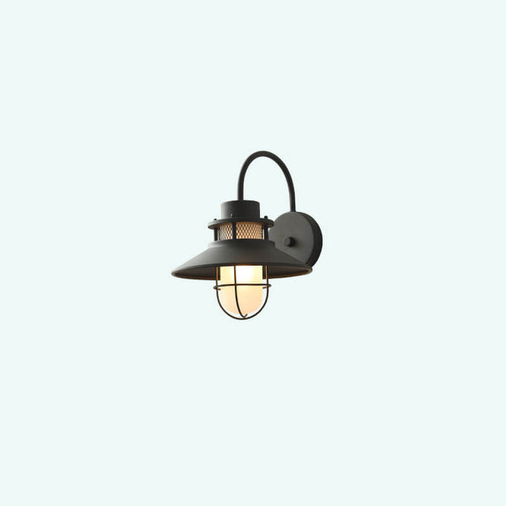 Vanntett utendørs vegglampe med jernhus og én lyskilde