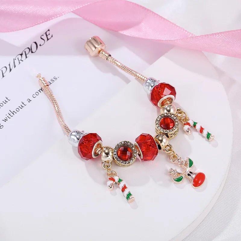Skanto | Festlig candy cane charm armbånd med justerbar sølvkjede
